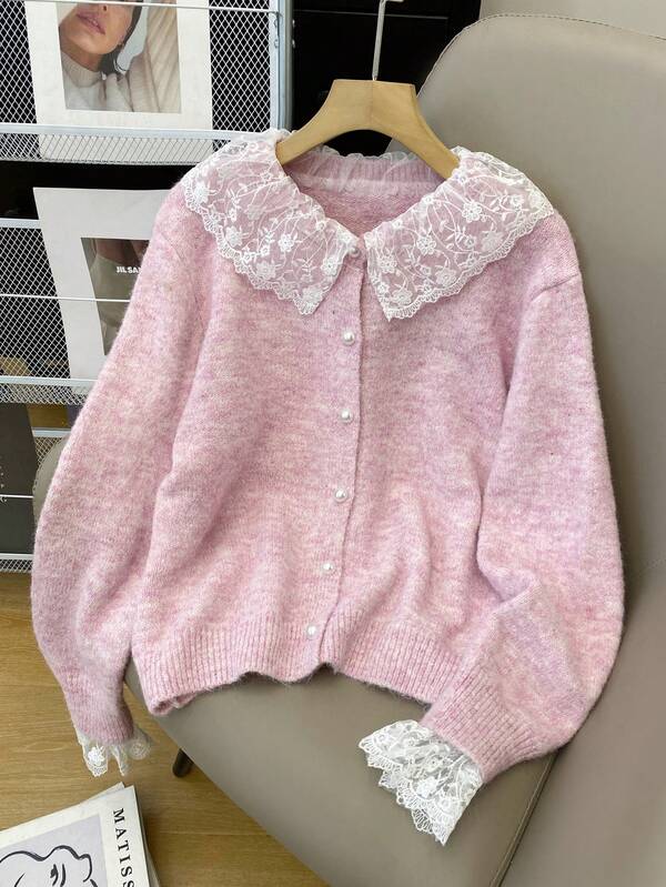 Cardigan blanc à manches longues avec bordure en dentelle