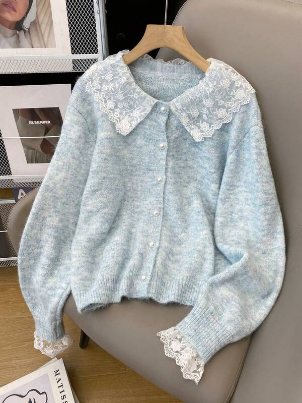 Cardigan blanc à manches longues avec bordure en dentelle